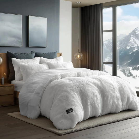 White Snow Mountain Comforter